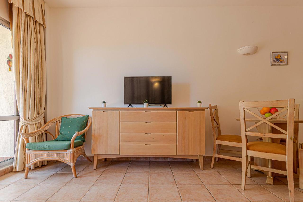 797 Holiday Rentals- Precioso Piso Con Vistas Al Jardin En Benalbeach ベナルマデナ エクステリア 写真